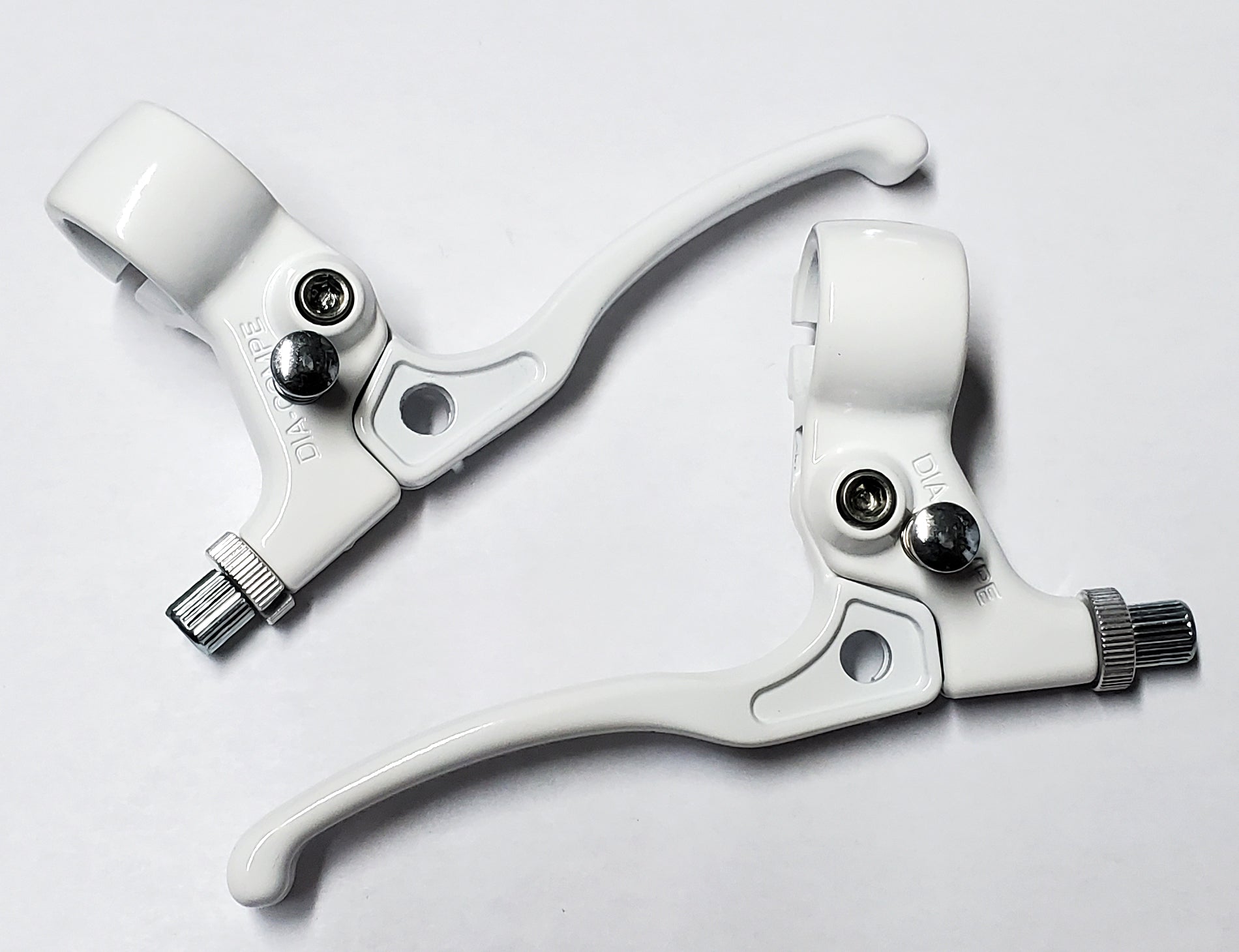 Dia Compe Tech 5 Locking BMX Brake Lever Pair White